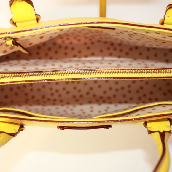 Kate Spade New York Wellesley Quinn Tote - Picture 2 of 6